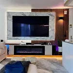 Apartment New Modern 2br W Fireplace & Fitness Lounge, Live Comfortably In East Harlem New York