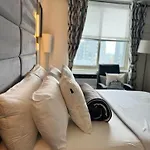 Apartment New Modern 2br W Fireplace & Fitness Lounge, Live Comfortably In East Harlem *
