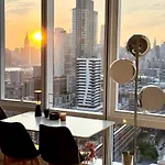 1 Stop To Midtown Amazing View Luxury High Rise Corner 1 Bedroom Apartment