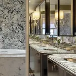 Hotel The Carlyle, A Rosewood New York