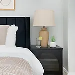 Apartment 73-208 New 2br 2bath Uws Doorman Gym *