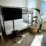 Peaceful Quiet Spacious New Modern Penthouse 3-bedroom With A Balcony * New York