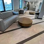 Apartment Peaceful Quiet Spacious New Modern Penthouse 3-bedroom With A Balcony New York