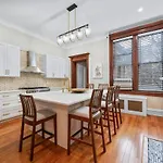 Luxury Townhouse In Nyc * New York