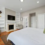Luxury Townhouse In Nyc