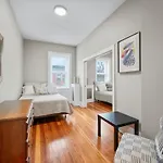 Luxury Townhouse In Nyc