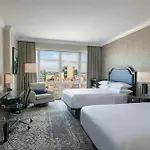 Sheraton Laguardia East