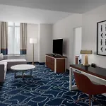 Hilton Brooklyn - Newly Renovated Hotel 4*