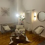 Chic Modern Bedroom 5 Mins From Jfk