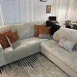 Chic Modern Bedroom 5 Mins From Jfk