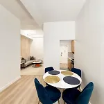 Great 2 Bed Great Location Nye New York