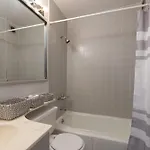 Apartment Amazing Furnished 1 Bedroom Penthouse Midtown West