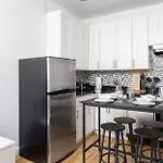 Stunning 3Bd In Manhattan