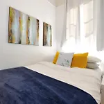 Midtown West Furnished 3br