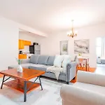 Prime Location Upper Manhattan Furnished Apartment New York
