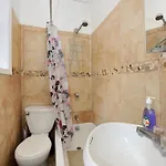 Apartment Charming 2br Near Times Square