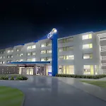 Glo Best Western Bronx Nyc