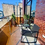 Luxury In Little Italy 2 Bedroom Private Balcony