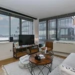 Modern Times Square 1 Bedroom Retreat Apartment