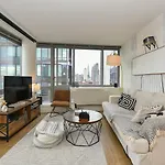 Apartment Modern Times Square 1 Bedroom Retreat *