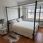 Midtown High Floor Fantastic Panoramic View Corner 2 Bedroom