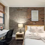 Hudson Yard Comfort In The Heart Of Manhattan Apartment *
