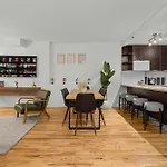 Modern 2Br Steps From New York\'S Iconic Broadway