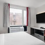 Ramada By Wyndham Brooklyn Near Flatbush