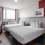 Ramada By Wyndham Brooklyn Near Flatbush 3*