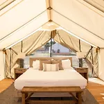 Collective Retreats Governors Island Hotel