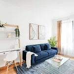 69-2c Brand New Prime Lower East Side 1br Apartment