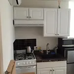 Brooklyn Location Apartment *