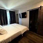 Hotel Bkway Brooklyn
