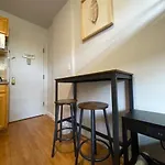 Chelsea Studio 5 - Shared Bathroom