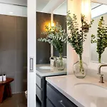 Collective Retreats Governors Island Hotel 4*