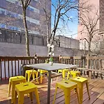 3Br Nyc Brownstone Game Room Backyard Patio