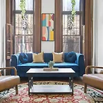 3Br Nyc Brownstone Game Room Backyard Patio