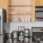 Blueground Lic Pool Wd Nr Gantry Park Nyc-1845