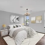 399- Luxury 6Br 5Baths Townhouse With Garage In Carroll
