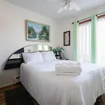 Chekells Cozy Stay Close To Everything Free Wifi