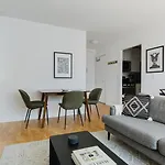 Blueground Battery Park Rooftop Nr Hudson River Nyc-291 Apartment New York