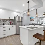 The Cozy Getaway In Edgemere Community Apartment New York