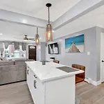 The Cozy Getaway In Edgemere Community