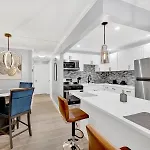 The Cozy Getaway In Edgemere Community Apartment