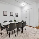Massive Soho Loft 4 Bedrooms 2 Bath 7 Beds