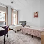 Hotel Nolita Modern 6 Bedrooms 2 Baths *