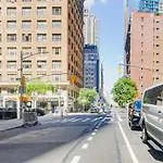 Blueground Midtown West Washerdryer Nr Times Square Nyc-1853