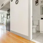 Sleek And New 3br Brooklyn Only 10 Min To Manhattan New York