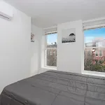 Apartment Sleek And New 3br Brooklyn Only 10 Min To Manhattan *