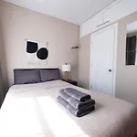 Sunny 4Br 2Ba Retreat Near Columbia University
